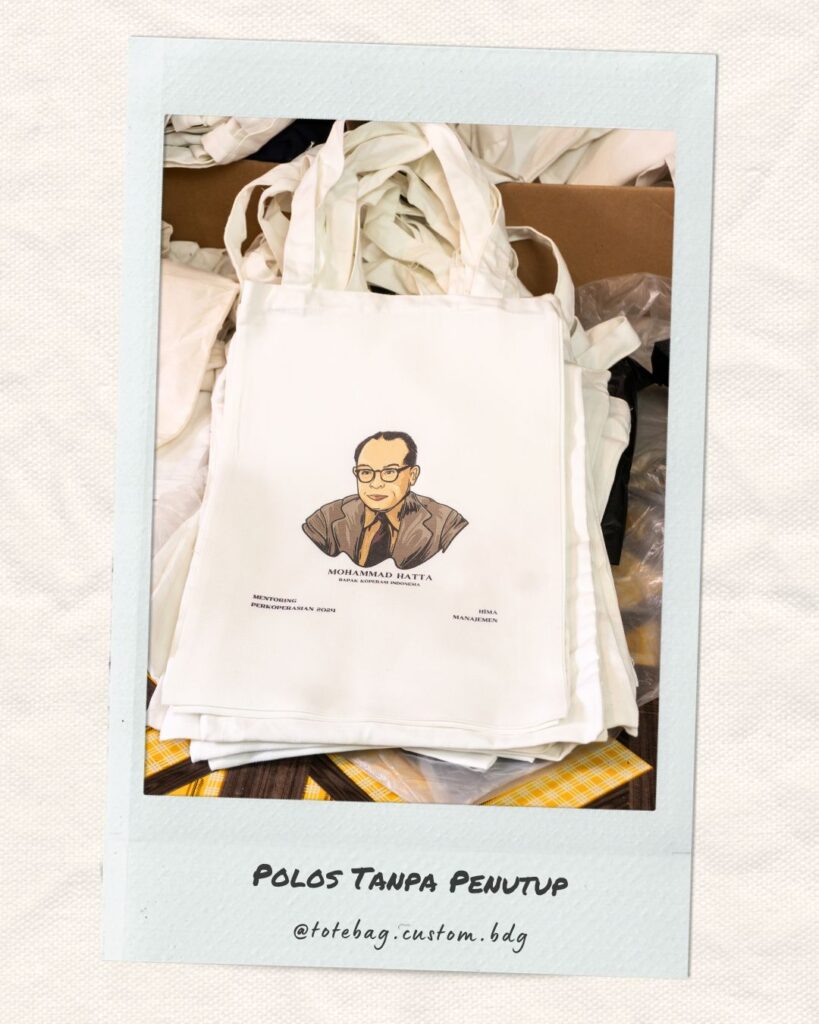 Totebag Kanvas Putih 30x40 Polos, M Hatta