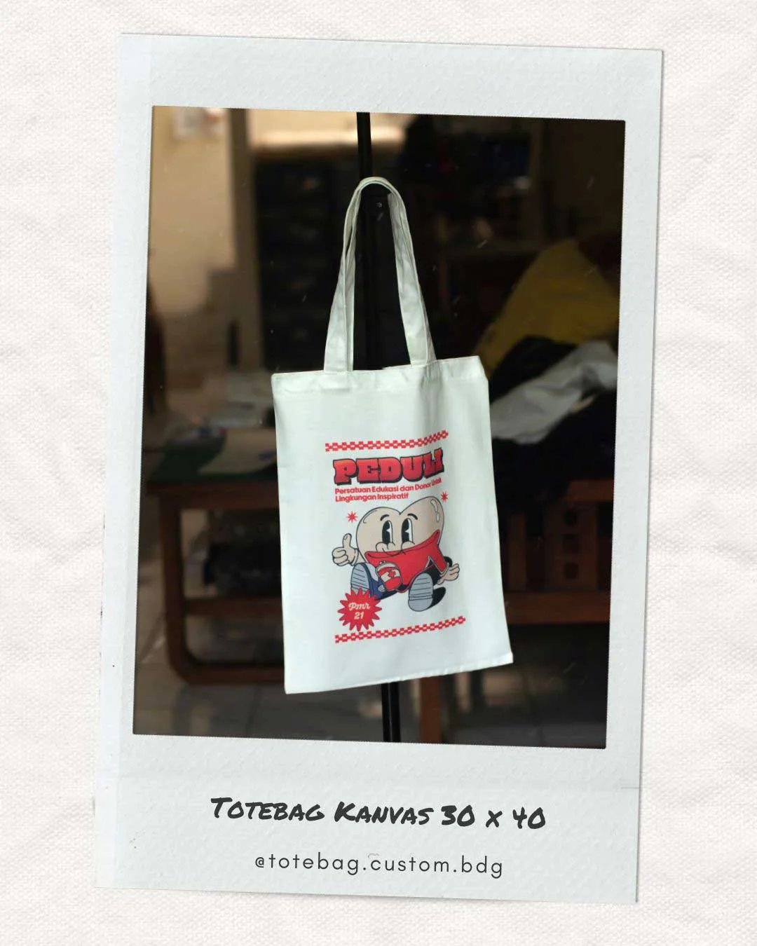 Totebag Kanvas 30×40 Custom Bandung – Peduli